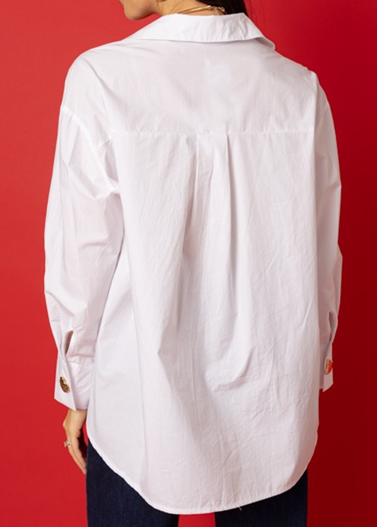 Classic Cotton Metal Heart-Shaped Button Shirt