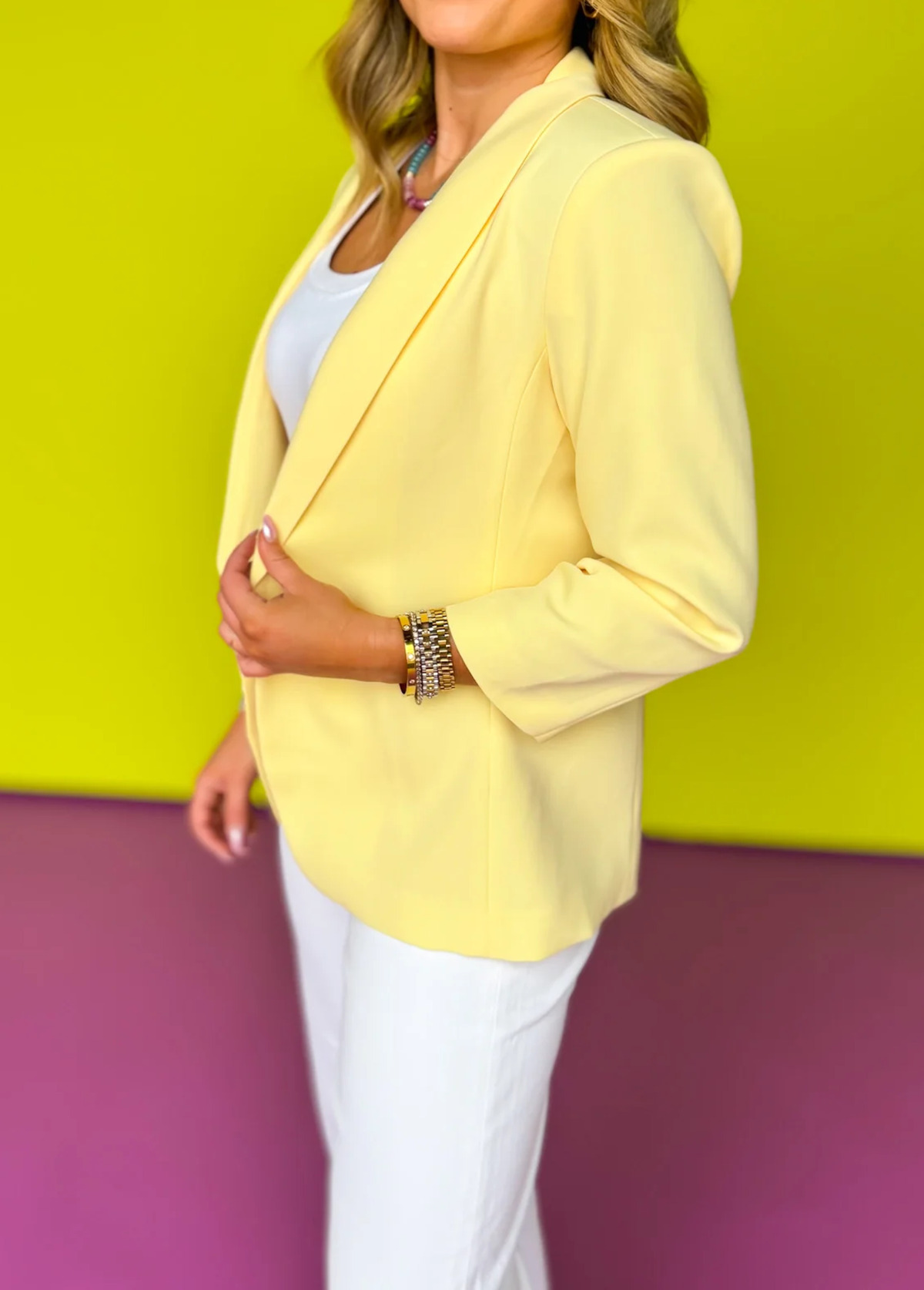 Waisted Slimming Ruched Contrasting-Lined Blazer