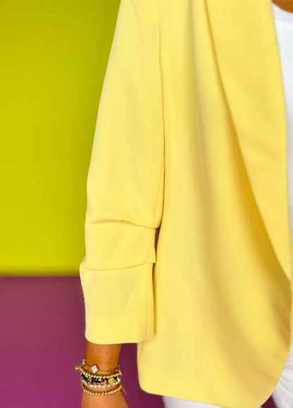 Waisted Slimming Ruched Contrasting-Lined Blazer