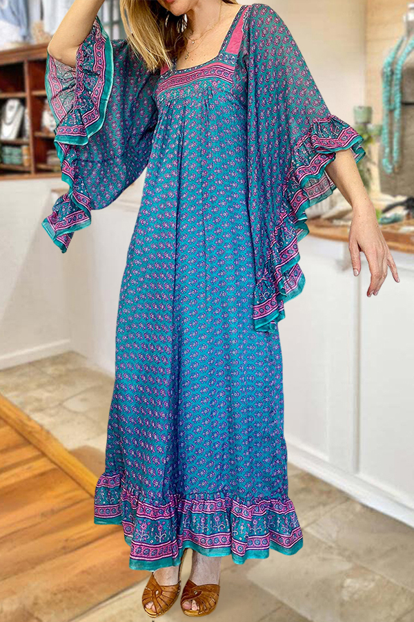 Bohemian Style Flowing Long Dress With Ruffled Sleeves