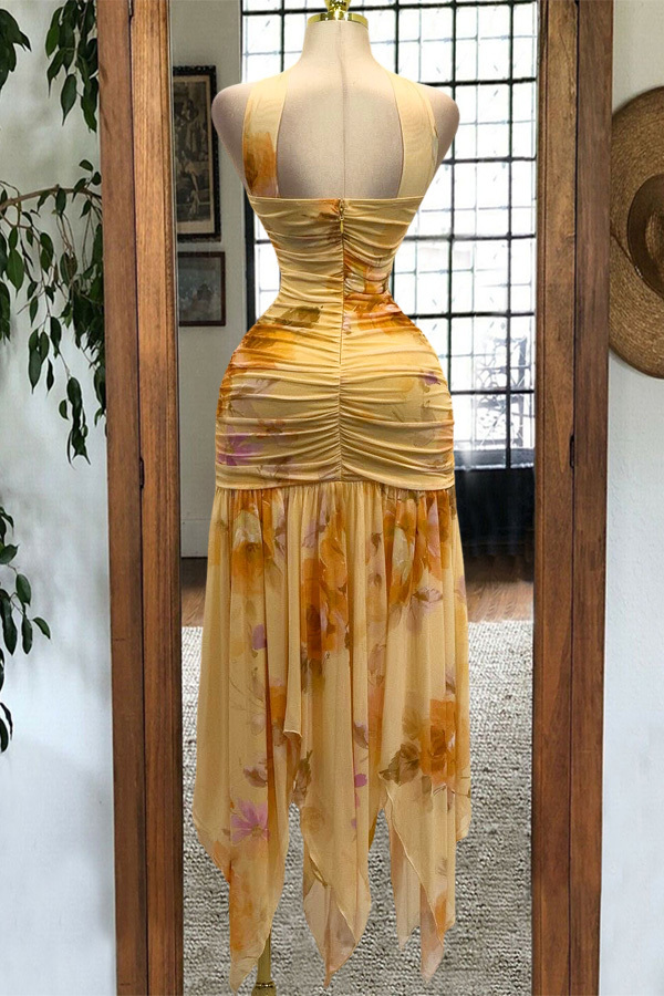 Charming Flowy Floral Strapless Midi Dress