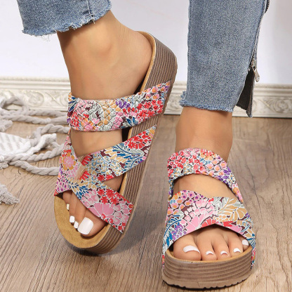 Criss-cross Braided Sandals