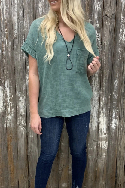Casual V-neck Pocket T-shirt