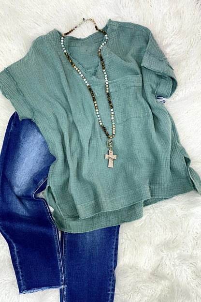 Casual V-neck Pocket T-shirt