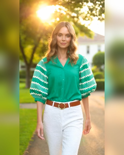 Color Blocked Fan Shaped Lace Puff Sleeve Shirt