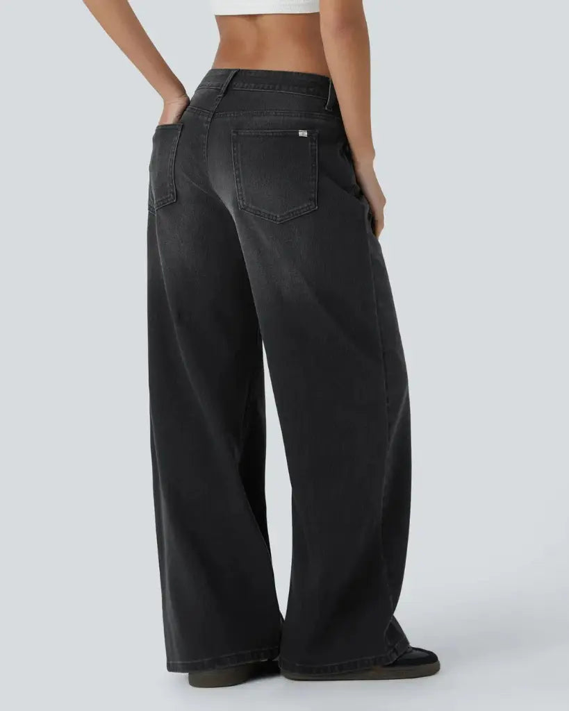 Low-Rise Comfort Jeans