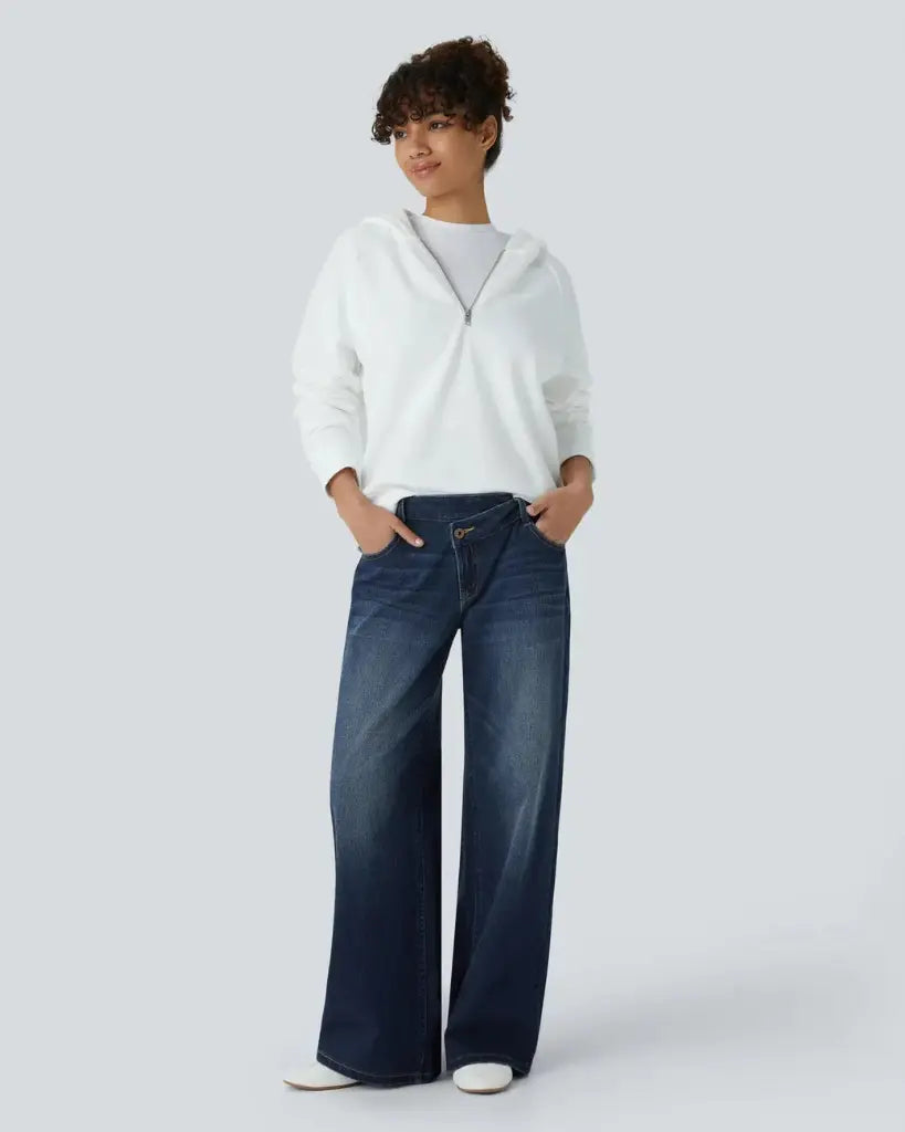 Low-Rise Comfort Jeans