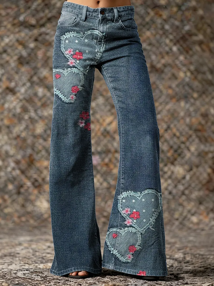 Women's Heart-Pattern Art Print Washed Denim Jeans