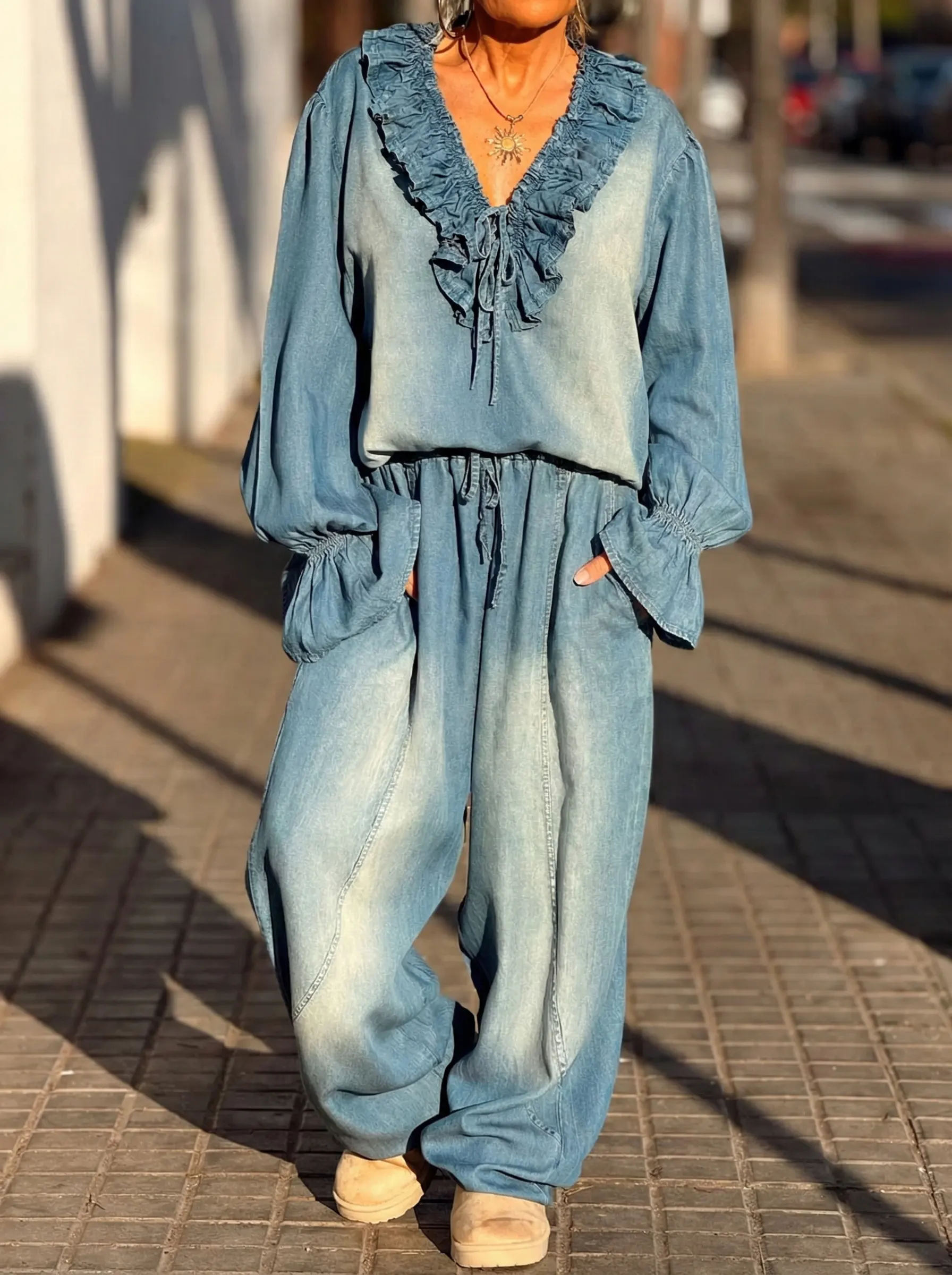 Women's Elastic Waist Jeans