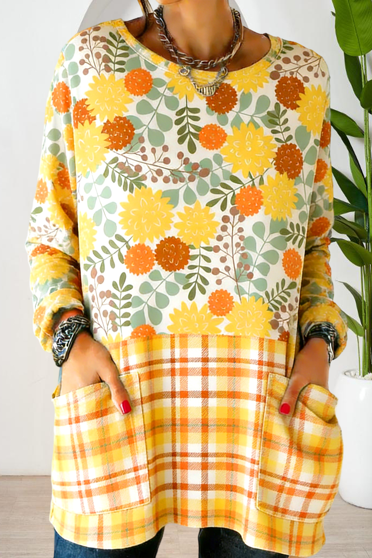 Sweet Floral Plaid Pocket Cotton T-shirt