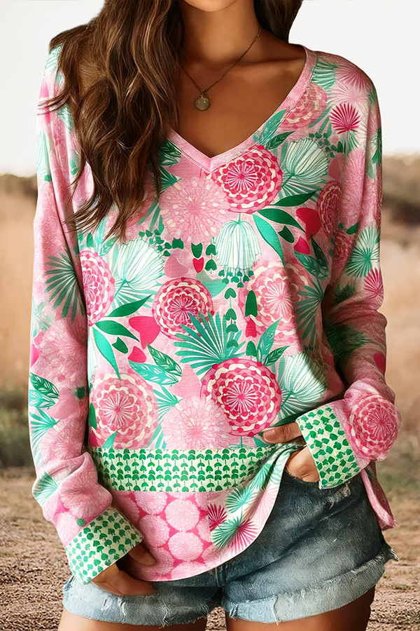 Fresh Floral Printed V-Neck Cotton T-Shirt