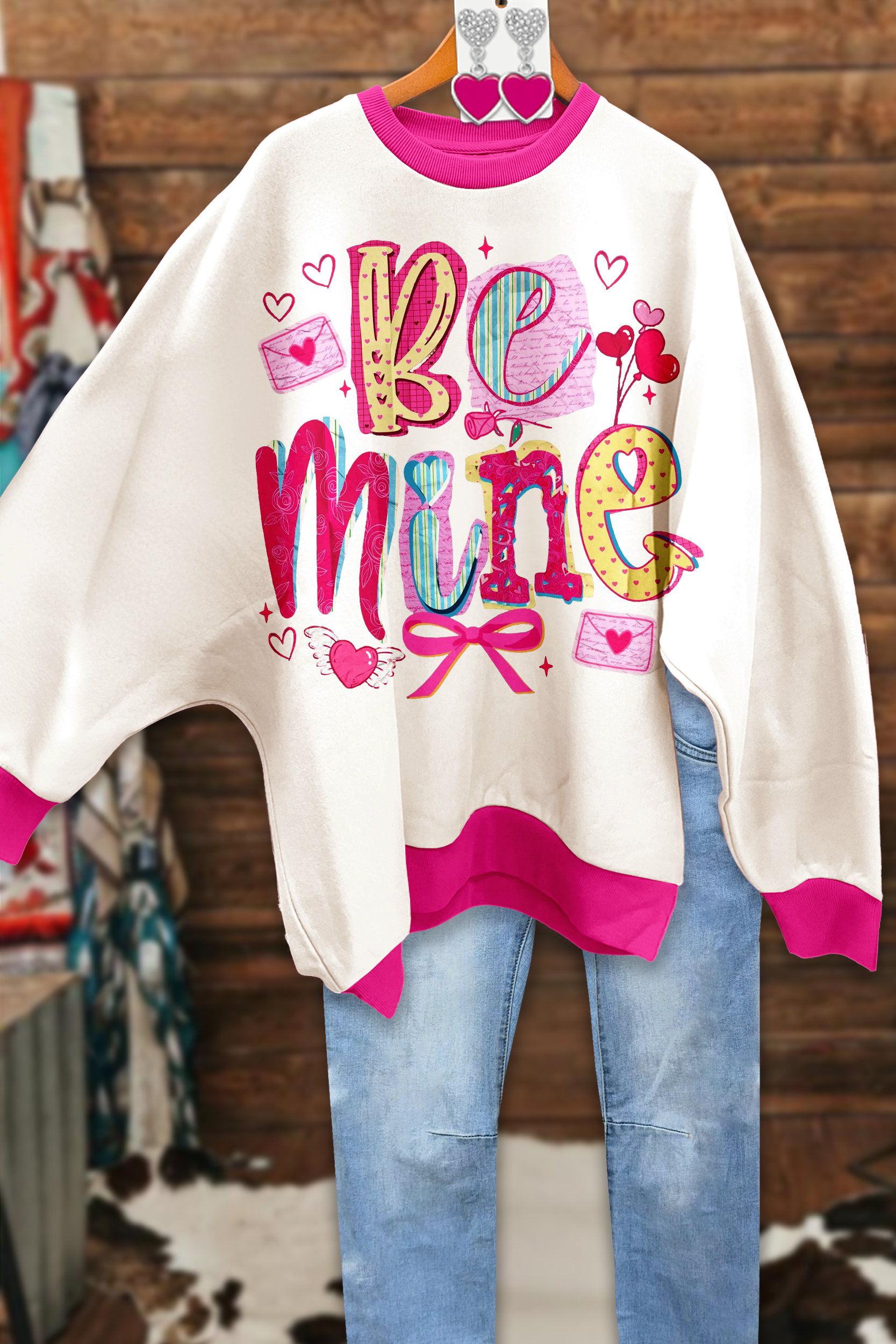 Sweet Valentine's Day BE MINE Oversized Sweatshirt