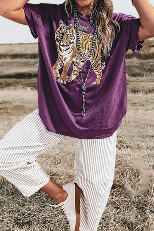 Retro Distressed Tiger Crew Neck T-Shirt