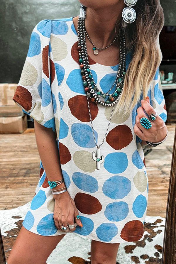 Flowy Textured Polka Dot Puff Sleeve Dress