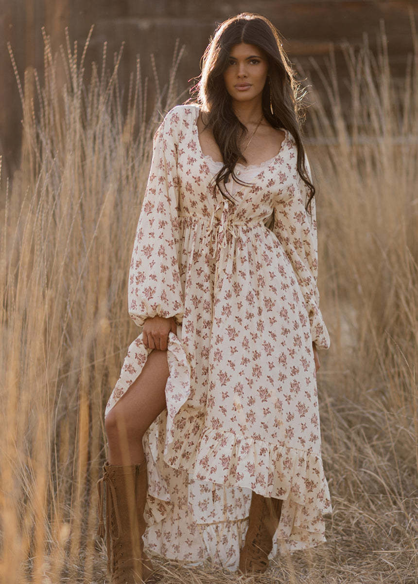 Beri Dress in Ecru Floral