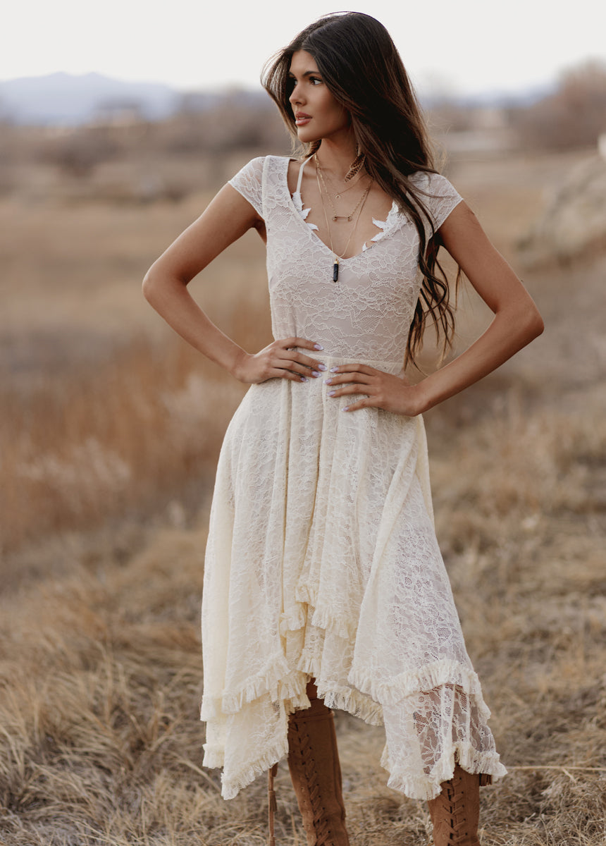 Fernilia Dress in Ecru