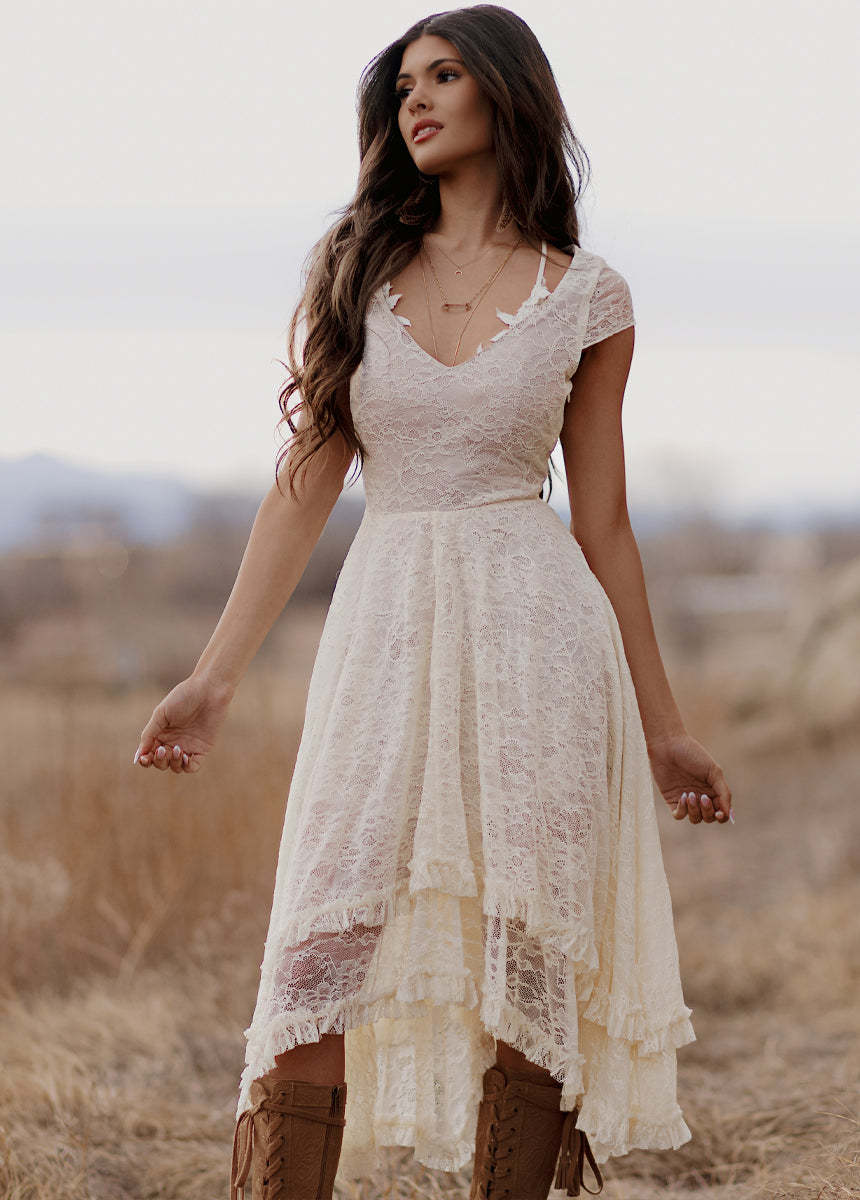 Fernilia Dress in Ecru