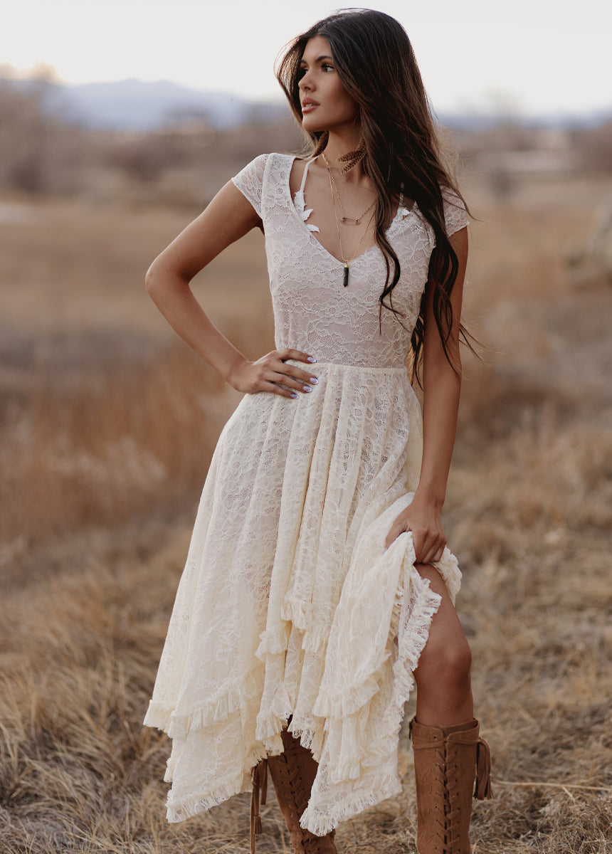 Fernilia Dress in Ecru