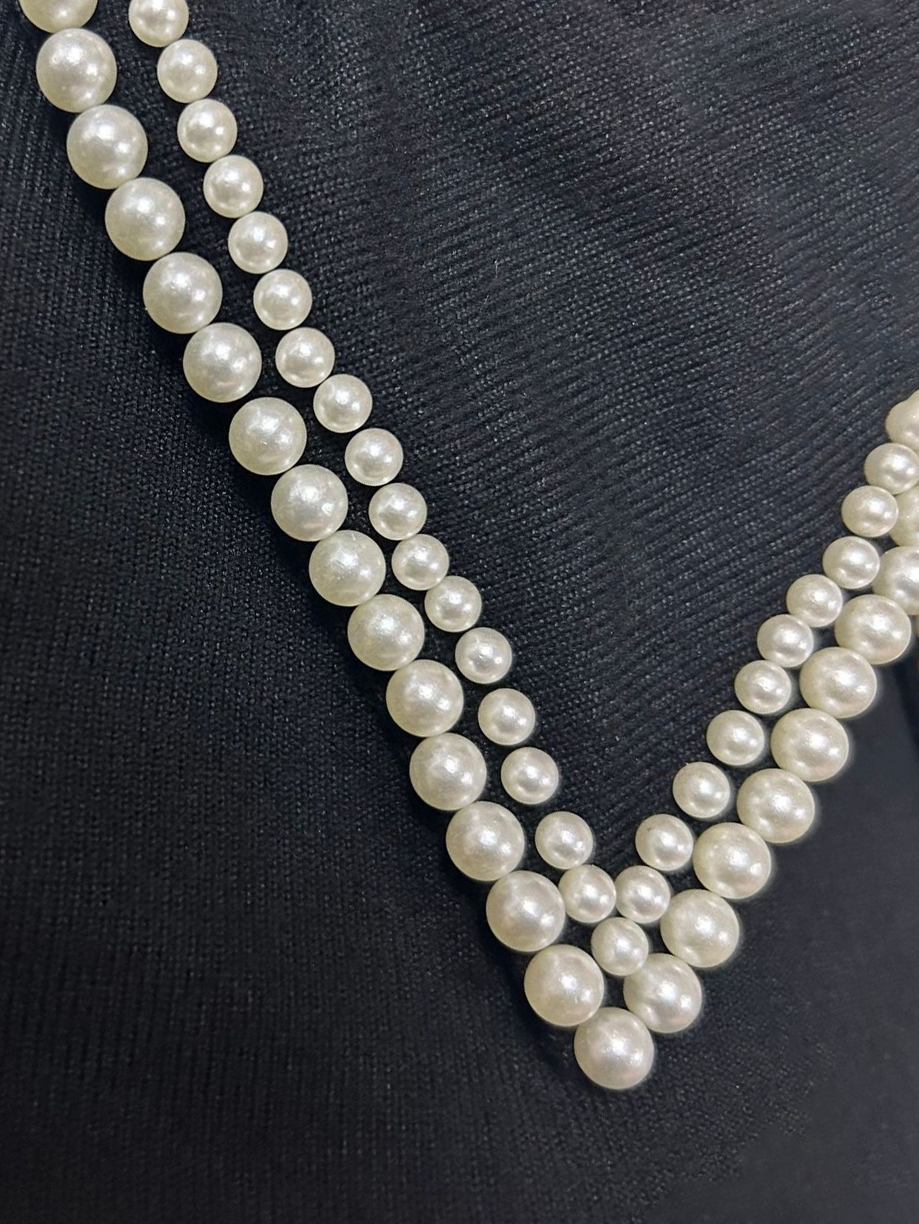 Fashion Pearl Lapels Top & Pants Set