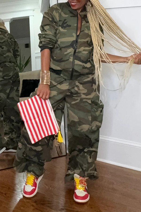 Stylish Camouflage Bomber Jacket & Cargo Pants Set