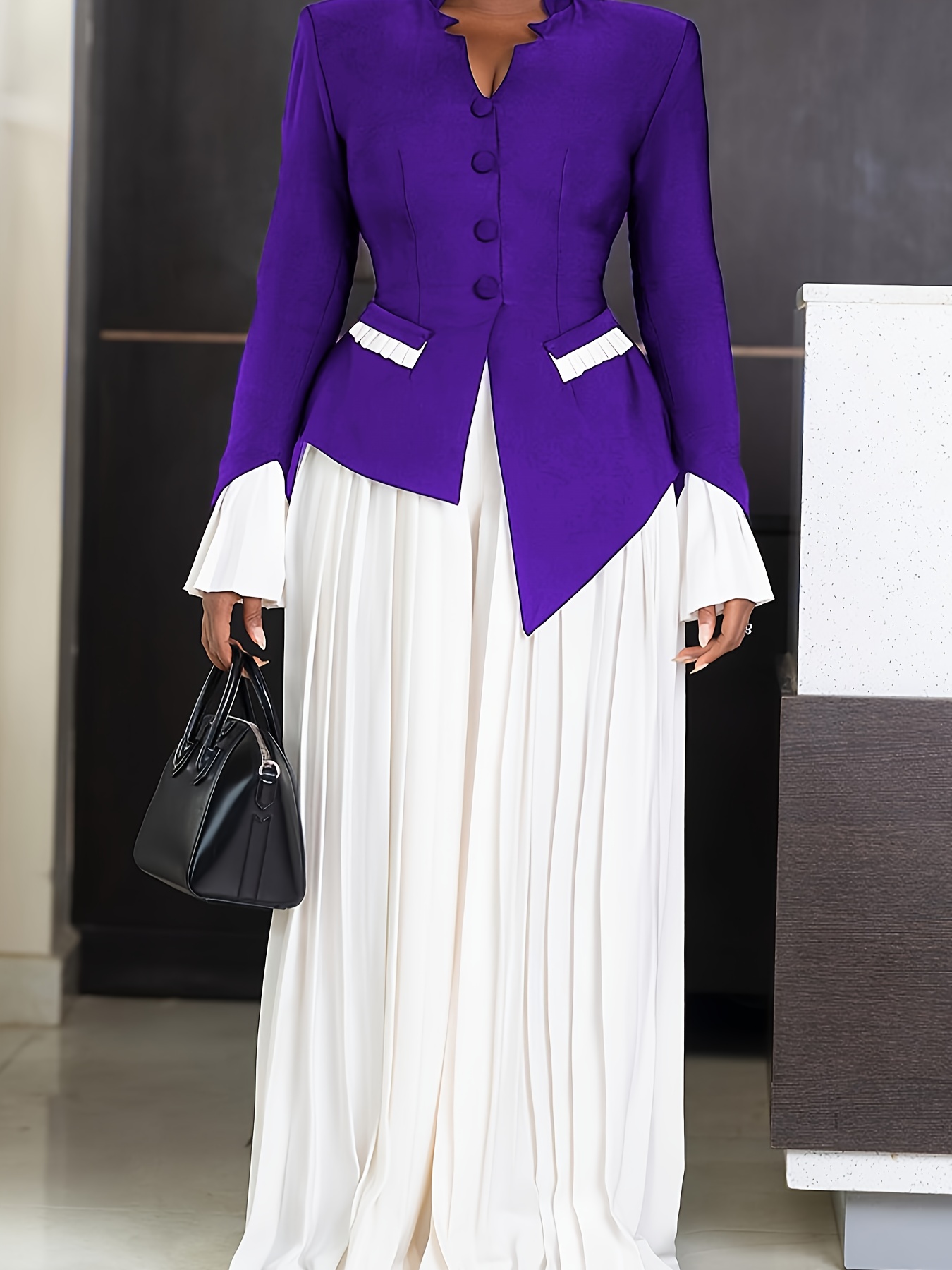 Flat Pleated Swaying Mid Length Dress