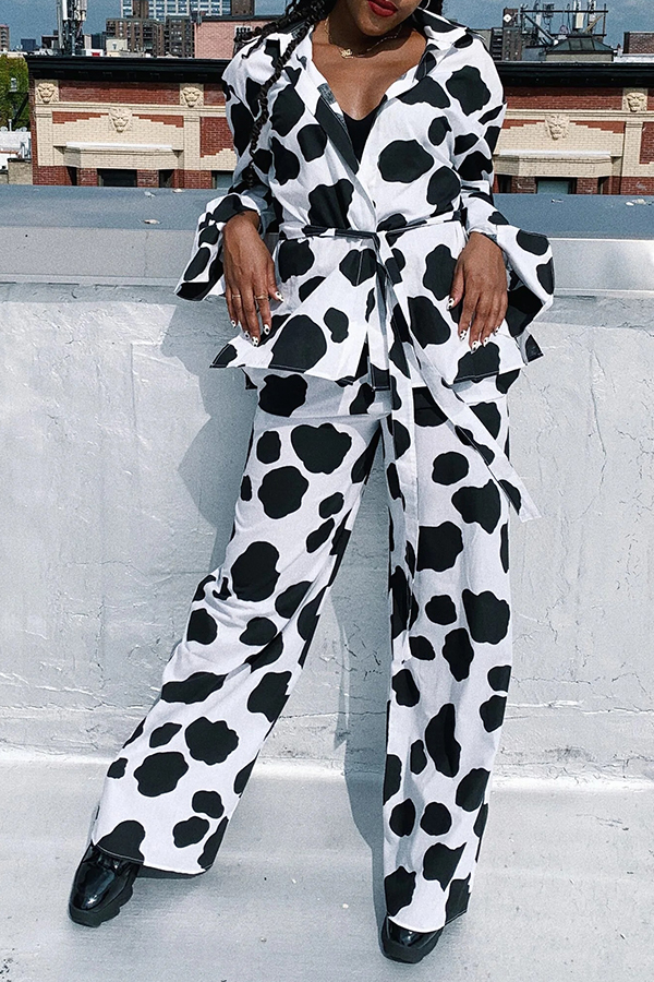 Stylish Cow print Blouse & Pants Set