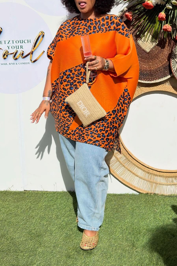 Stylish Contrast Leopard Print Batwing Sleeve Top