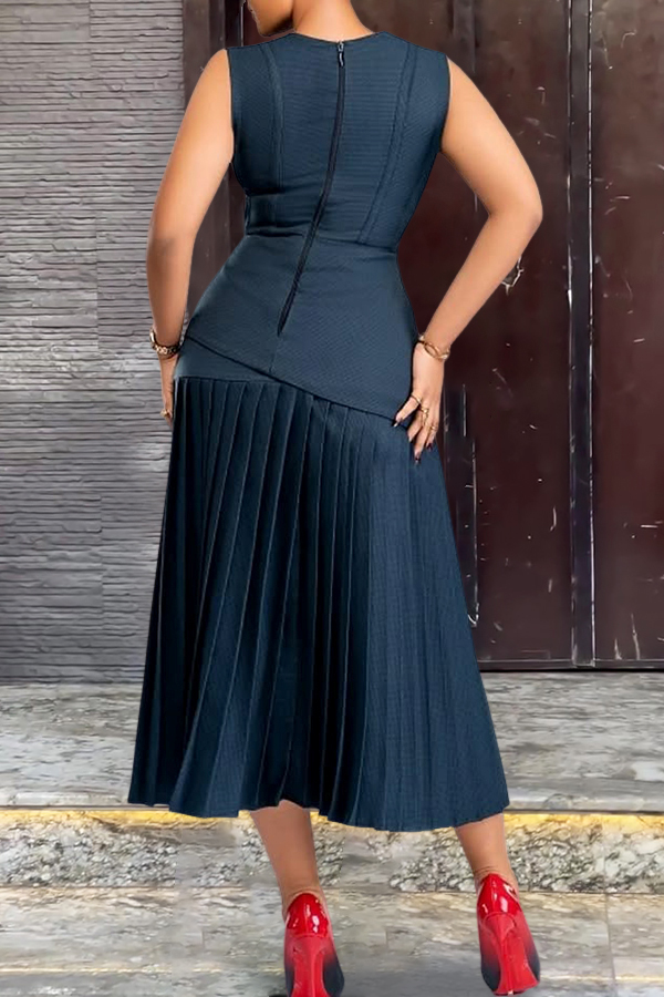 Elegant Round Neck Ruched Hem Midi Dress