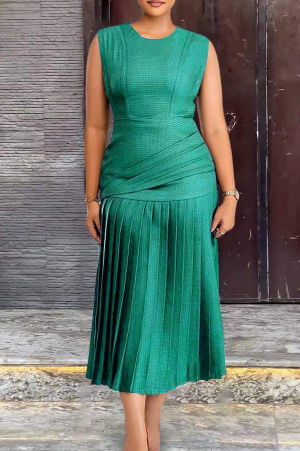 Elegant Round Neck Ruched Hem Midi Dress