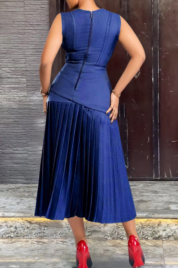 Elegant Round Neck Ruched Hem Midi Dress