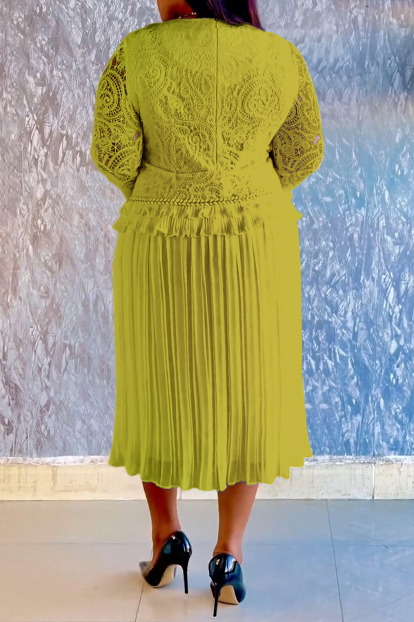 Vintage Lace Ruffle Top & Pleated Skirt Set