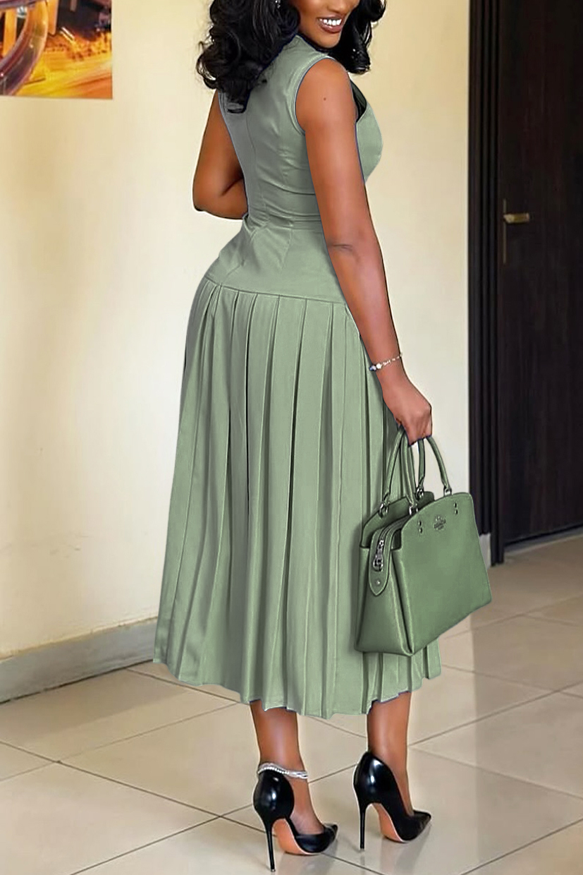 Elegant Sleeveless Pleated Hem Maxi Dress