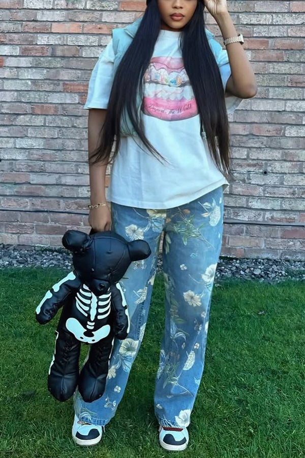 Fashion Loose Abstract Lip Print T-Shirt*