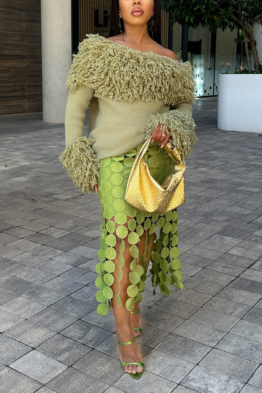 Fashionable Off Shoulder Textured Tassel Sweater*