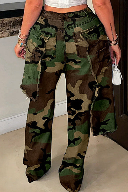 Camouflage Distressed Straight Leg Jeans*