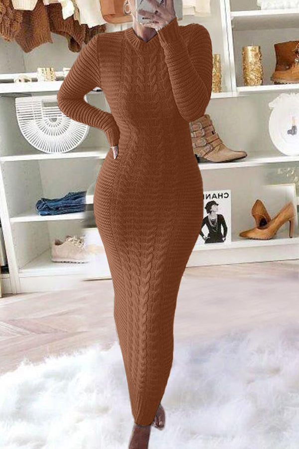 Round Neck Cable Knit Maxi Dress