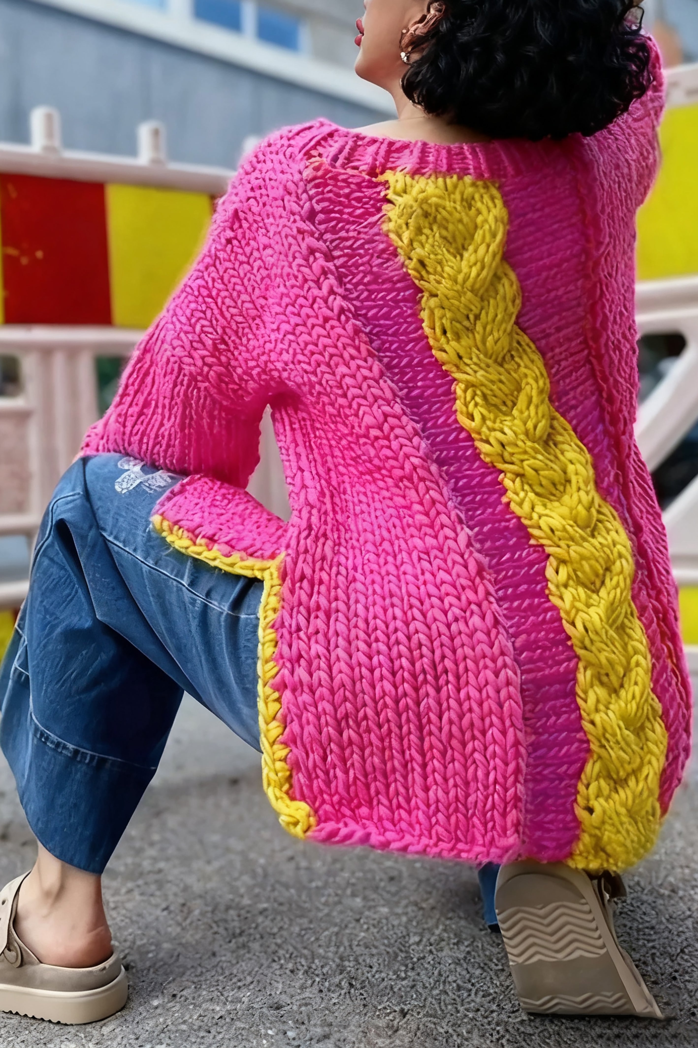 Casual Contrast Color Slit Sweater*