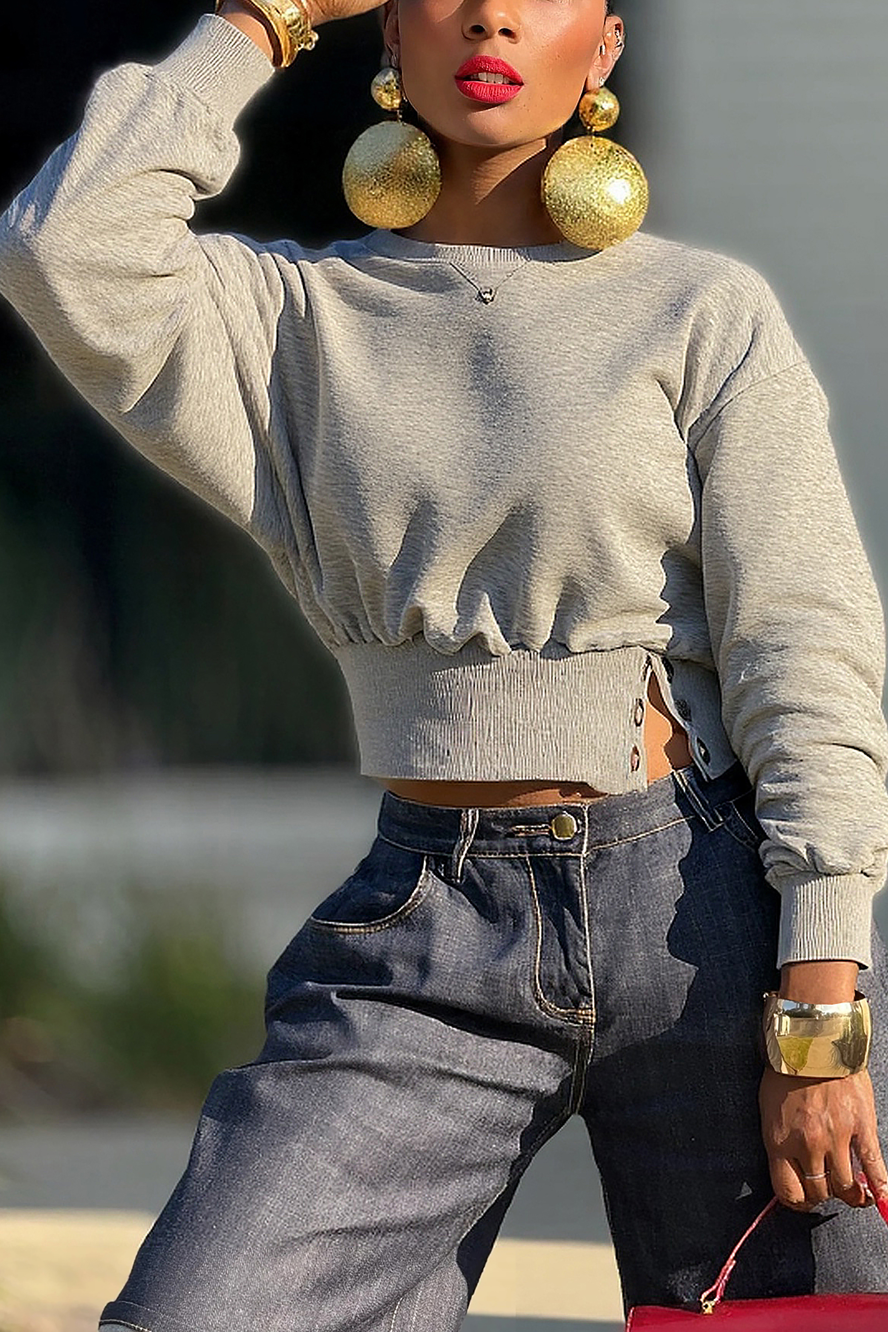 Casual Side Button Waist Cropped Sweatshirt*