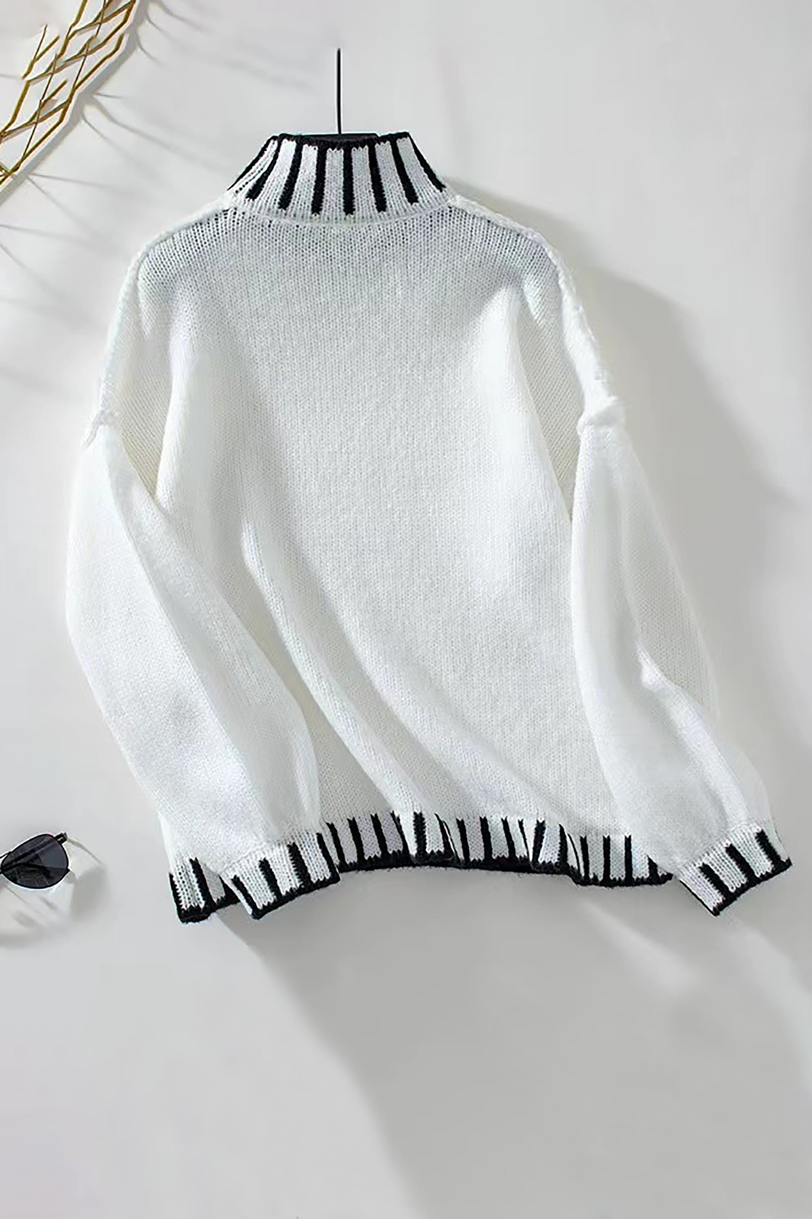 Casual Colorblock Turtleneck Lantern Sleeve Sweater*