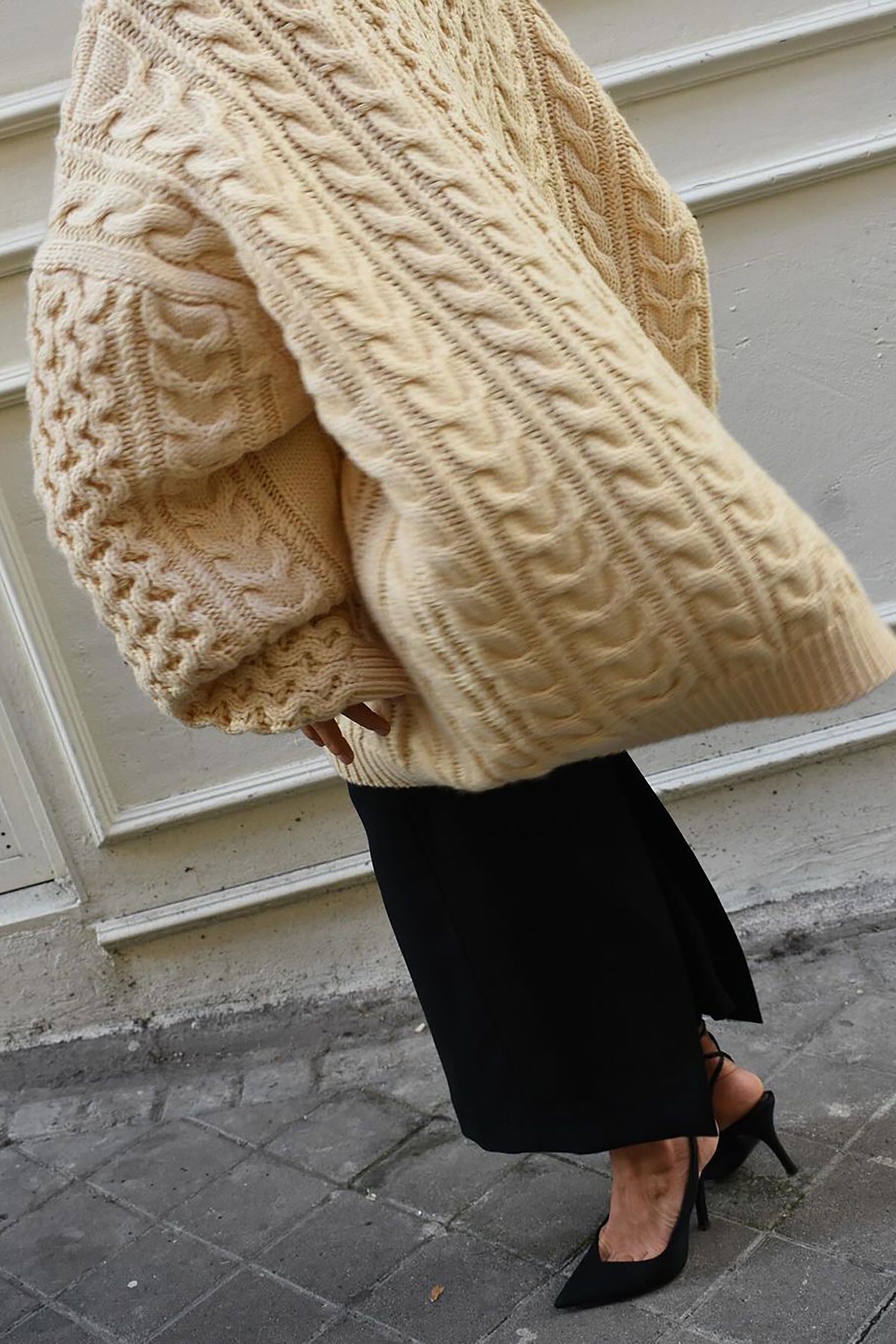 Lazy Style Loose Cable Knit Long Sleeved Sweater*