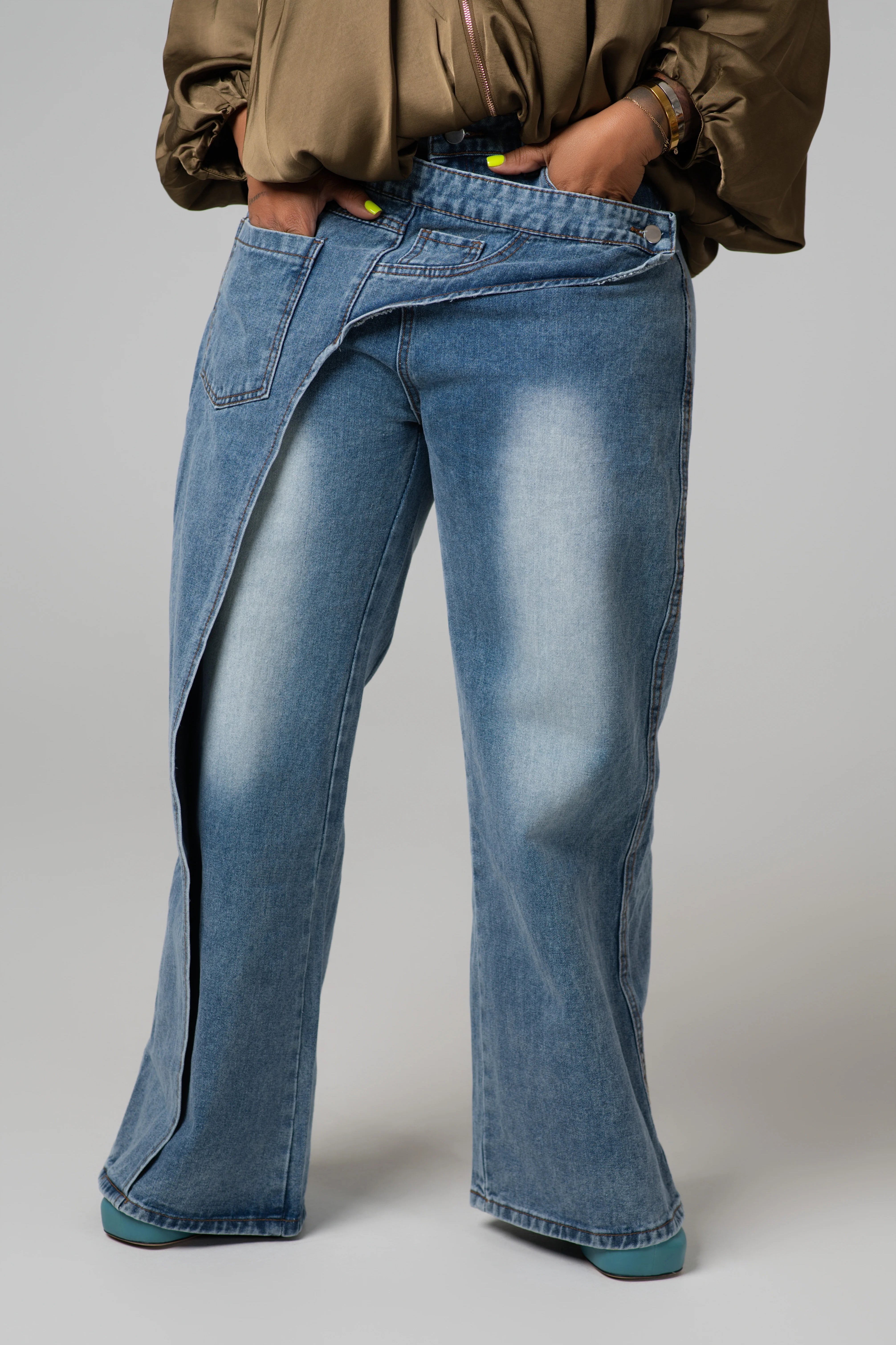 Fashionable Irregular Waist Design Deconstructed Jeans*