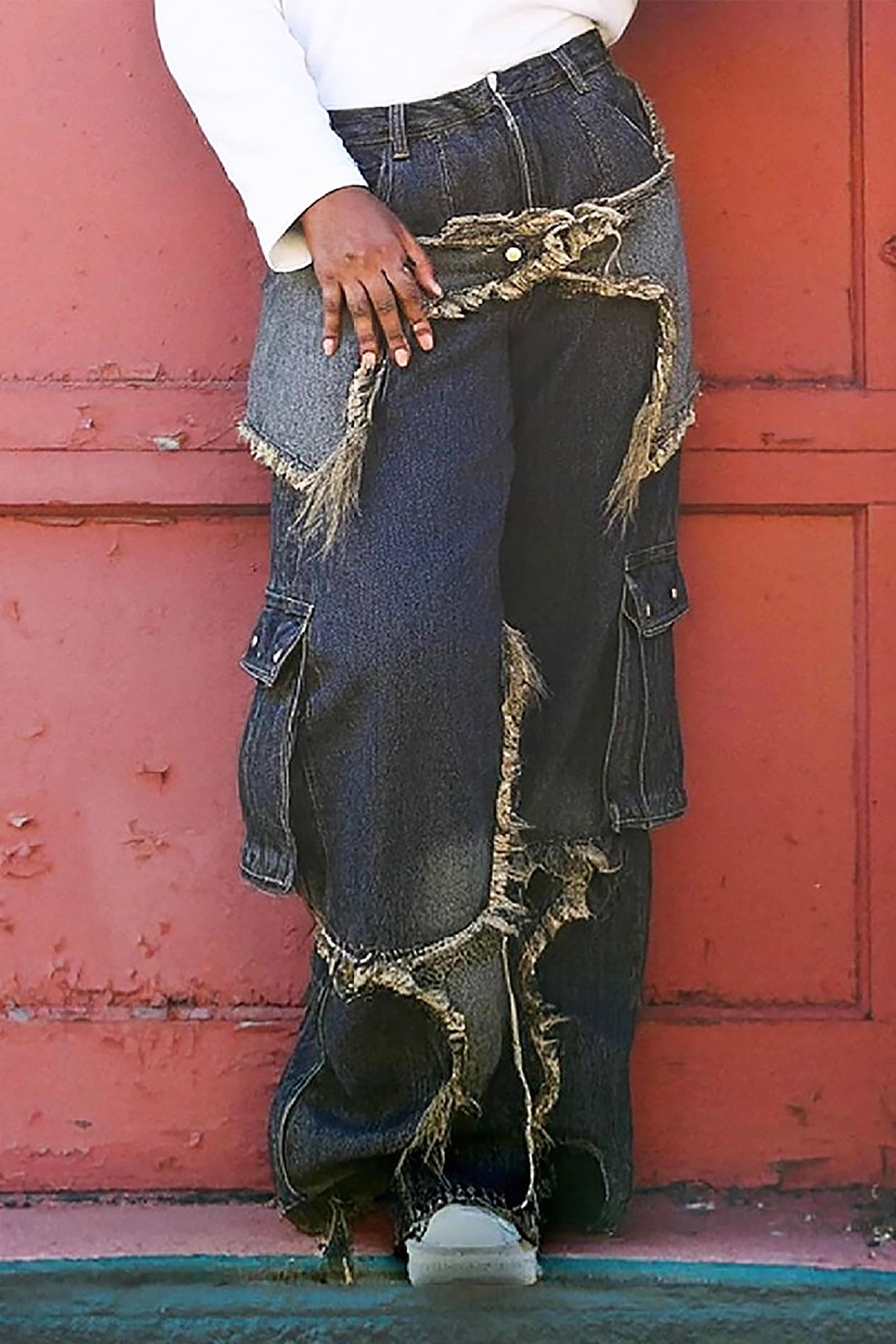 Street Five Pointed Star Raw Edge Straight Jeans*