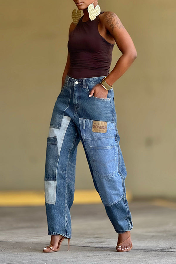 Stylish Patch Pockets Tapered Leg Jeans