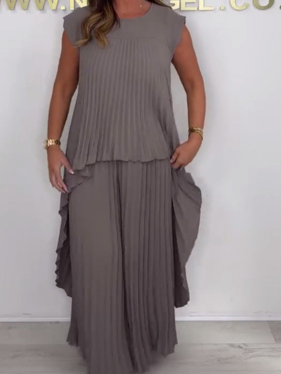 Round neck solid color sleeveless pleated two-piece suit