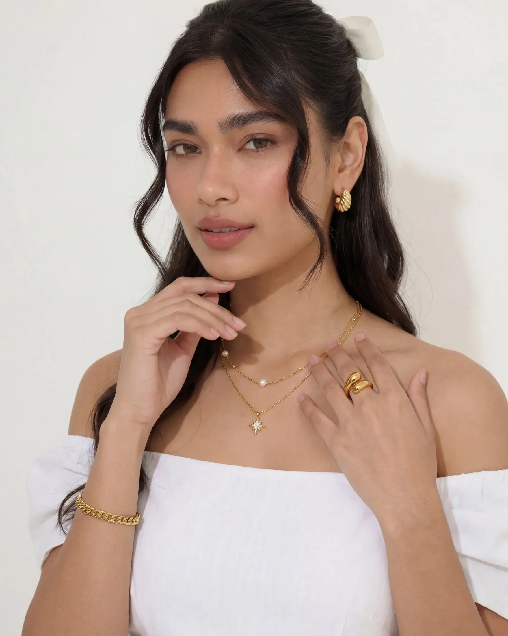 14K Gold Double Star Satellite Pendant Necklace