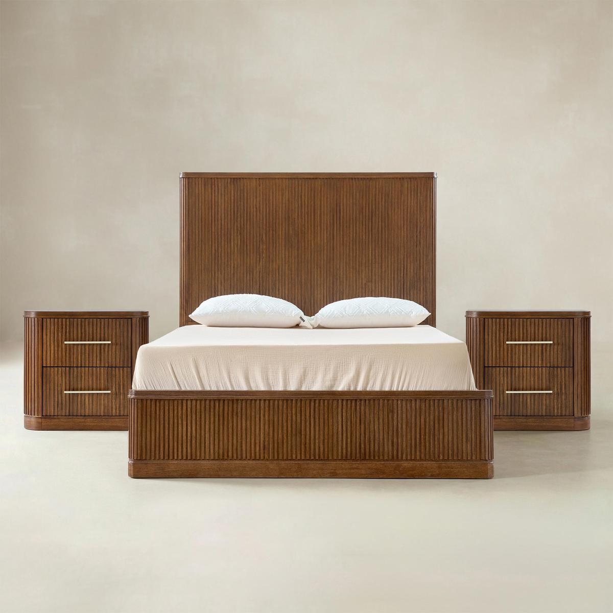 Verral 3-Piece Modern Fluted Solid Wood Bedroom Bundle with Oak Texture