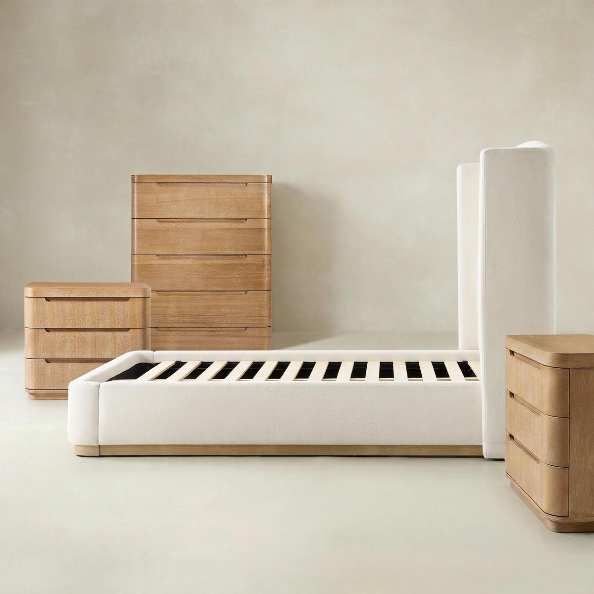 Ravona Modern 4-Piece Bedroom Bundle with chest