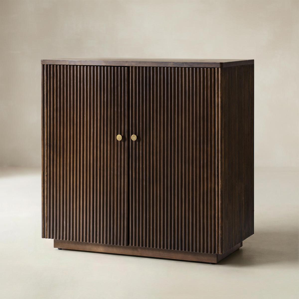 Modern Fluted Solid Wood 32