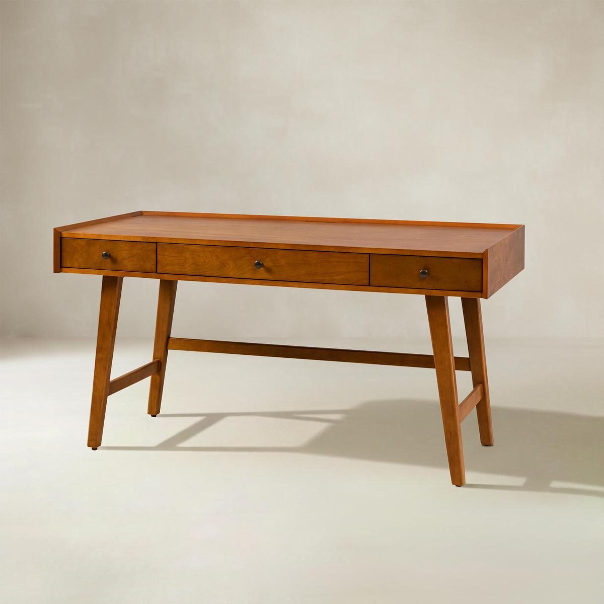 Charlotte Mid-century Modern 60