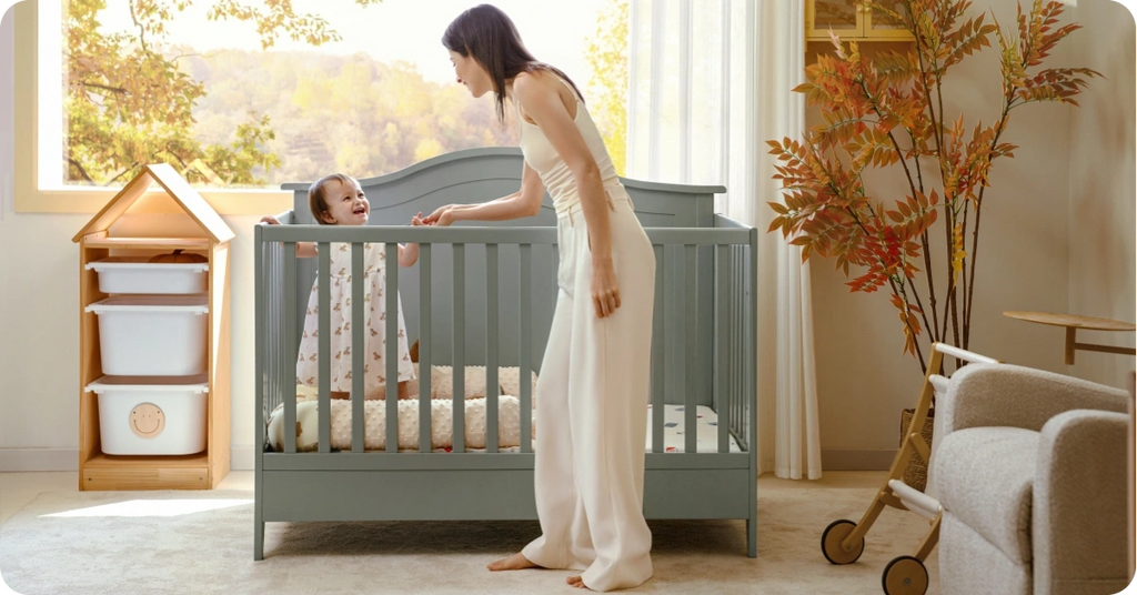 Hulala Home Convertible Crib